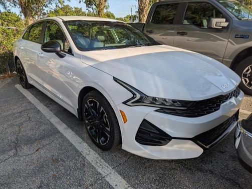 2022 Kia K5 GT-Line
