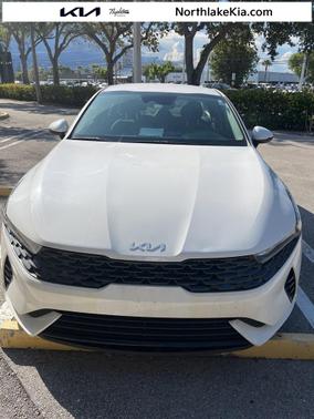 2022 Kia K5 LXS