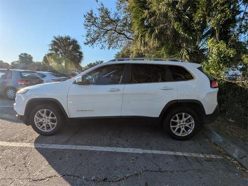 2018 Jeep Cherokee Latitude