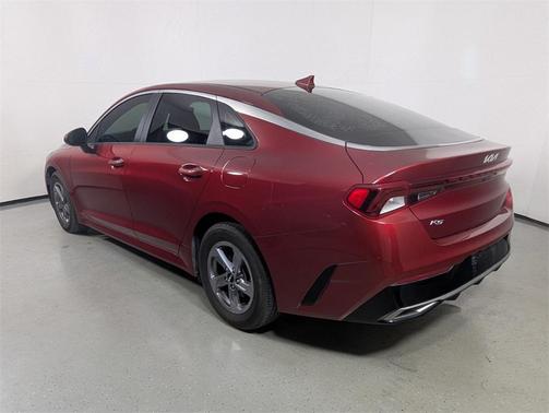 2022 Kia K5 LXS