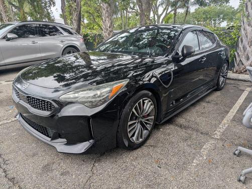 Aurora Black 2019 Kia Stinger GT2
