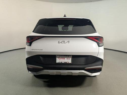 Glacial White Pearl 2023 Kia Sportage EX