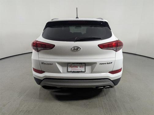 2017 Hyundai TUCSON Sport