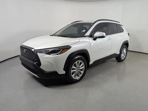 2022 Toyota Corolla Cross LE