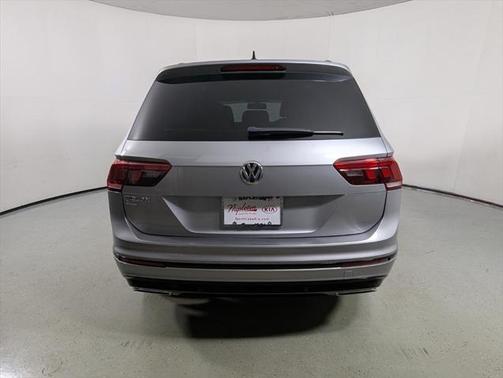 2019 Volkswagen Tiguan 2.0T SEL R-Line