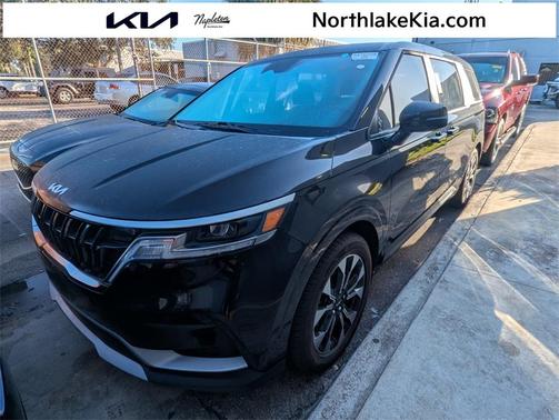 2024 Kia Carnival EX