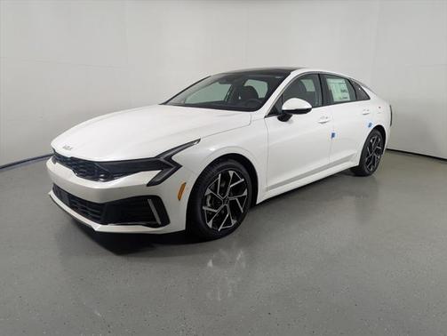 2025 Kia K5 EX