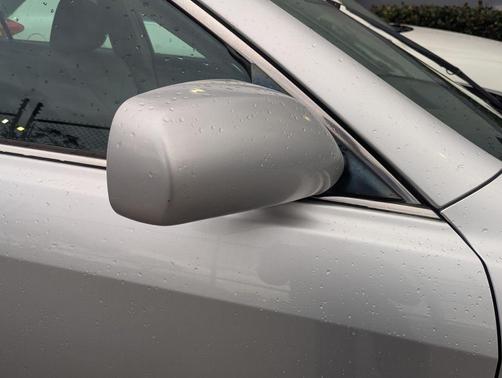 Classic Silver Metallic 2011 Toyota Camry LE