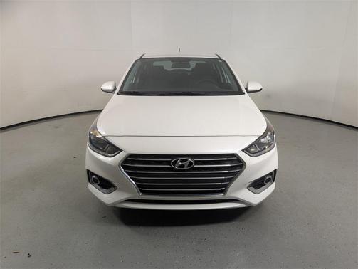 2022 Hyundai Accent SEL