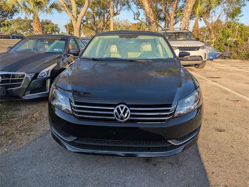 2013 Volkswagen Passat 2.5 SE