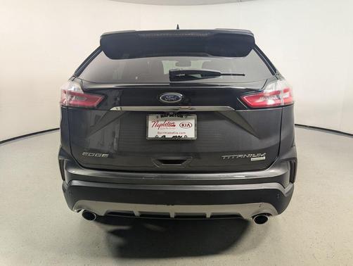 Magnetic 2020 Ford Edge Titanium