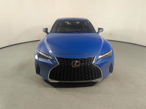 2022 Lexus IS 300 Base