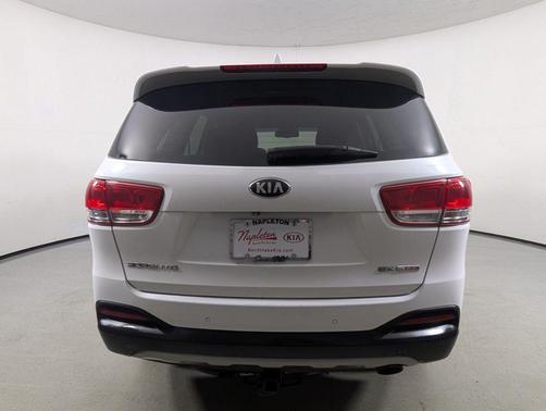 Snow White Pearl 2016 Kia Sorento EX
