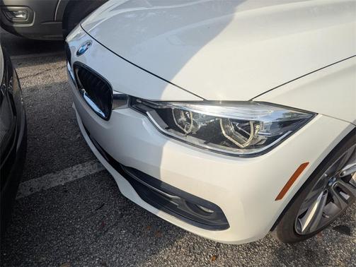 2018 BMW 330 330i