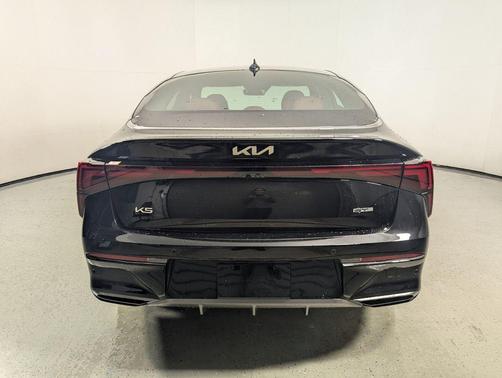 Aurora Black Pearl 2026 Kia K5 GT-Line FWD