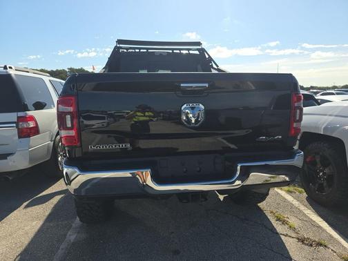 2022 RAM 3500 Laramie Crew Cab 4x4 6'4' Box