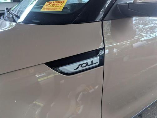 2014 Kia Soul +