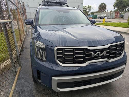 Midnight Lake Blue 2024 Kia Telluride S