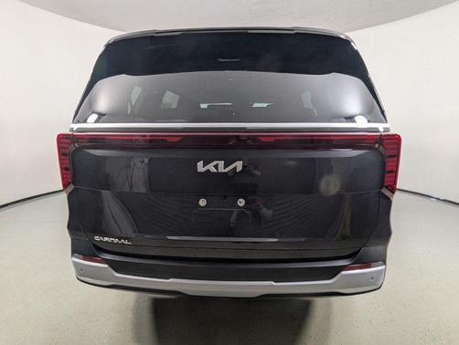 Panthera Metal 2026 Kia Carnival LXS