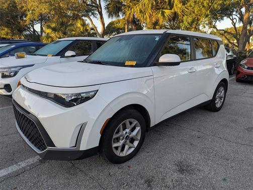 2023 Kia Soul S