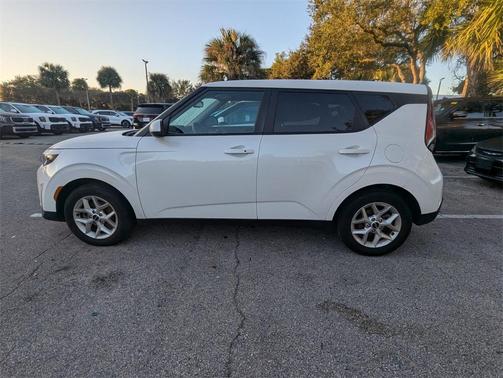 2023 Kia Soul S