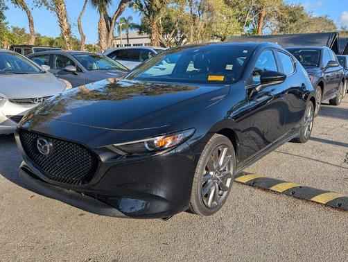 2023 Mazda Mazda3 FWD w/Preferred Package