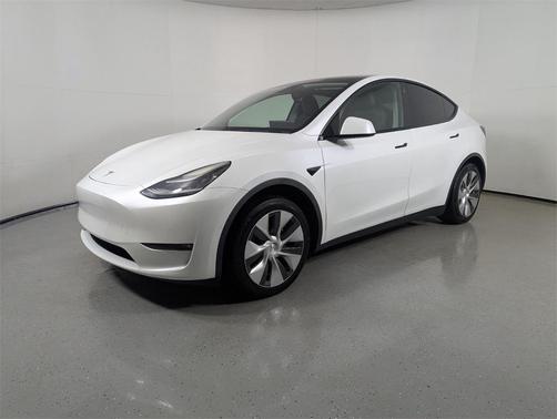 2021 Tesla Model Y Standard Range Rear-Wheel Drive