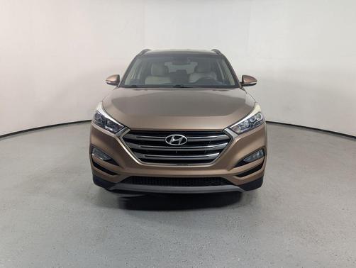 Mojave Sand 2016 Hyundai TUCSON Limited