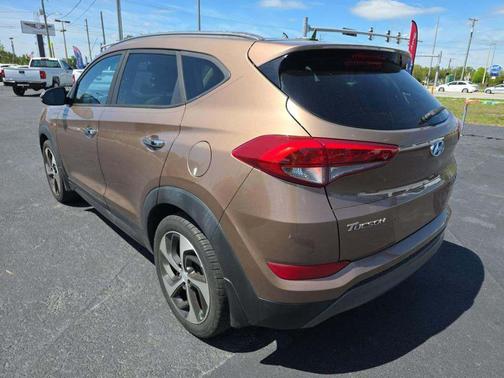 Mojave Sand 2016 Hyundai TUCSON Limited