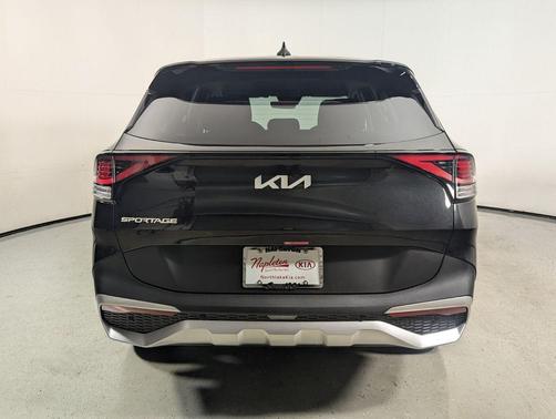 Fusion Black 2025 Kia Sportage LX