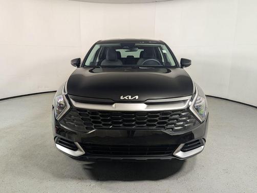 Fusion Black 2025 Kia Sportage LX