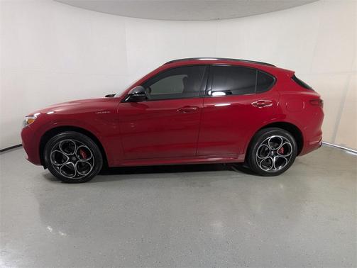 2022 Alfa Romeo Stelvio Ti