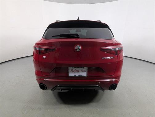 2022 Alfa Romeo Stelvio Ti