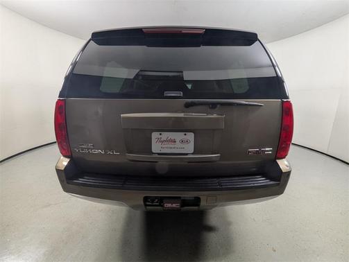 2007 GMC Yukon XL 1500 SLT