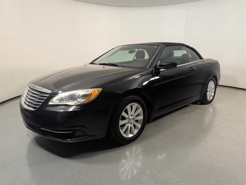 2013 Chrysler 200 Touring