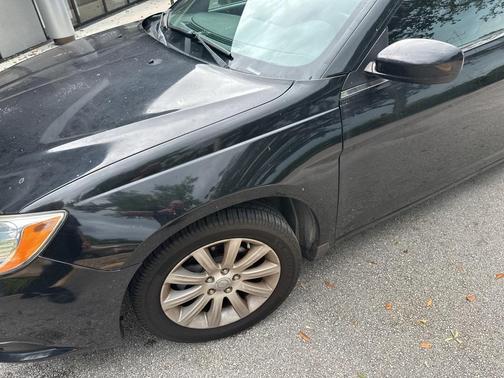 2013 Chrysler 200 Touring