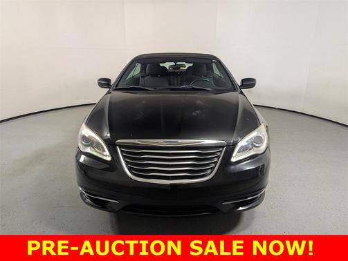 2013 Chrysler 200 Touring