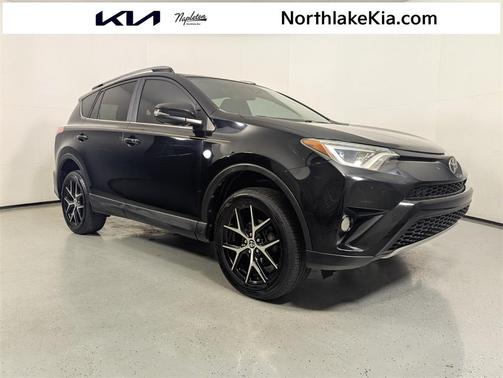 2017 Toyota RAV4 SE
