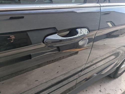 Black Metallic 2024 Ford Edge SEL