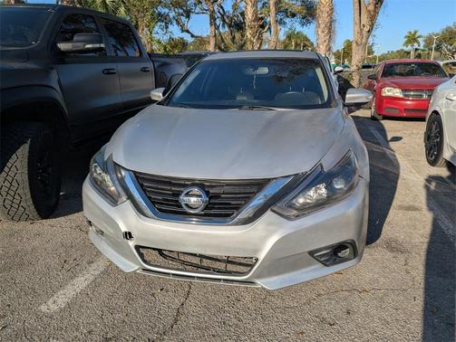 2017 Nissan Altima 3.5 SL