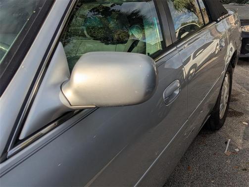 2002 Cadillac DeVille Base