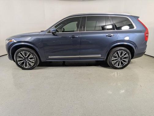 2022 Volvo XC90 Recharge Plug-In Hybrid T8 Inscription Expression 6 Passenger