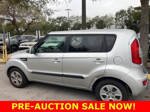 2013 Kia Soul Base