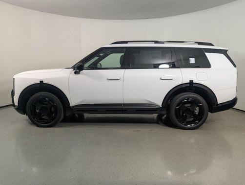 Glacial White Pearl 2027 Kia Telluride Hybrid X-Line SX