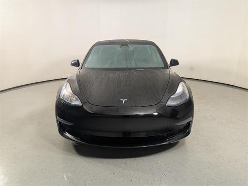 2022 Tesla Model 3 Standard Range