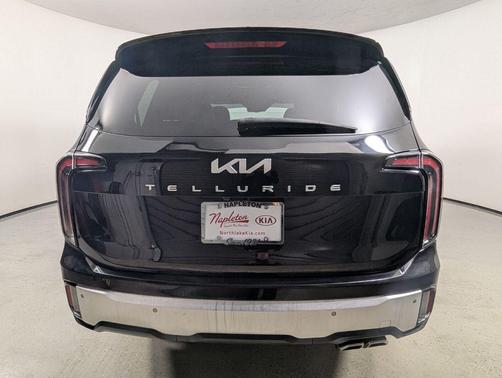 Ebony Black 2023 Kia Telluride EX