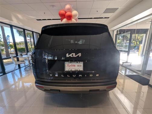 2027 Kia Telluride S