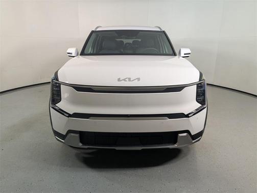 2026 Kia EV9 Wind