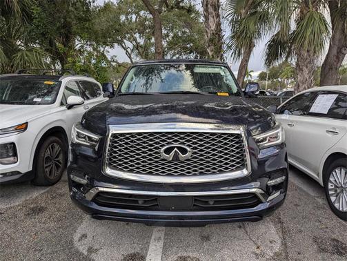 2021 INFINITI QX80 Luxe