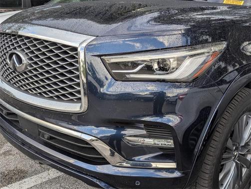 2021 INFINITI QX80 Luxe